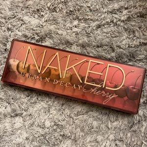 COPY - Urban Decay Naked Cherry Palette